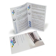 Folder-c-Dobra-(Formato-aberto)-30-x-21-Frente-e-verso-coloridos-(4x4)-Couche-115g-(Fosco)